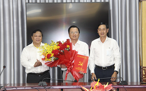 Đồng chí Phạm Hữu Lộc giữ chức vụ Bí thư Đảng ủy Trường Cao đẳng Công nghệ Thủ Đức